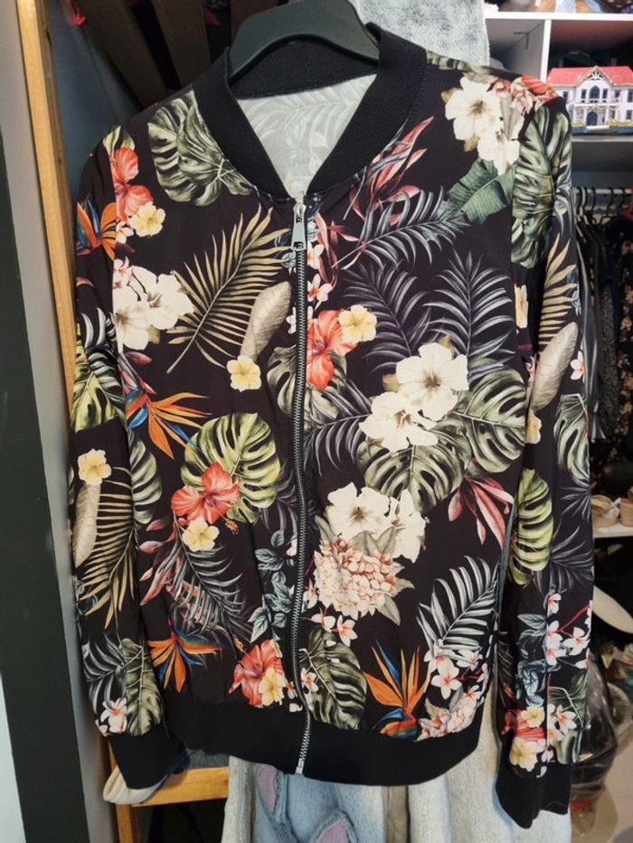 Veste fleurie