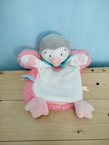 Doudou marionnette pingouin baby nat