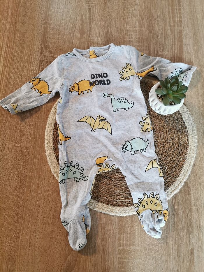 Pyjama léger Dino 3 mois