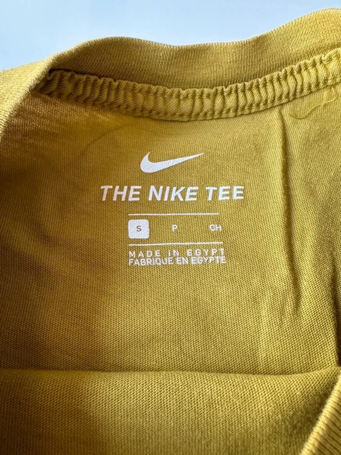 T-shirt vert limon Nike - photo numéro 3