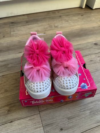 Baskets scratch tutu cute twinkles toes skechers 26