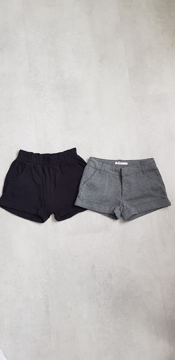Lot 2 shorts monoprix 4 ans