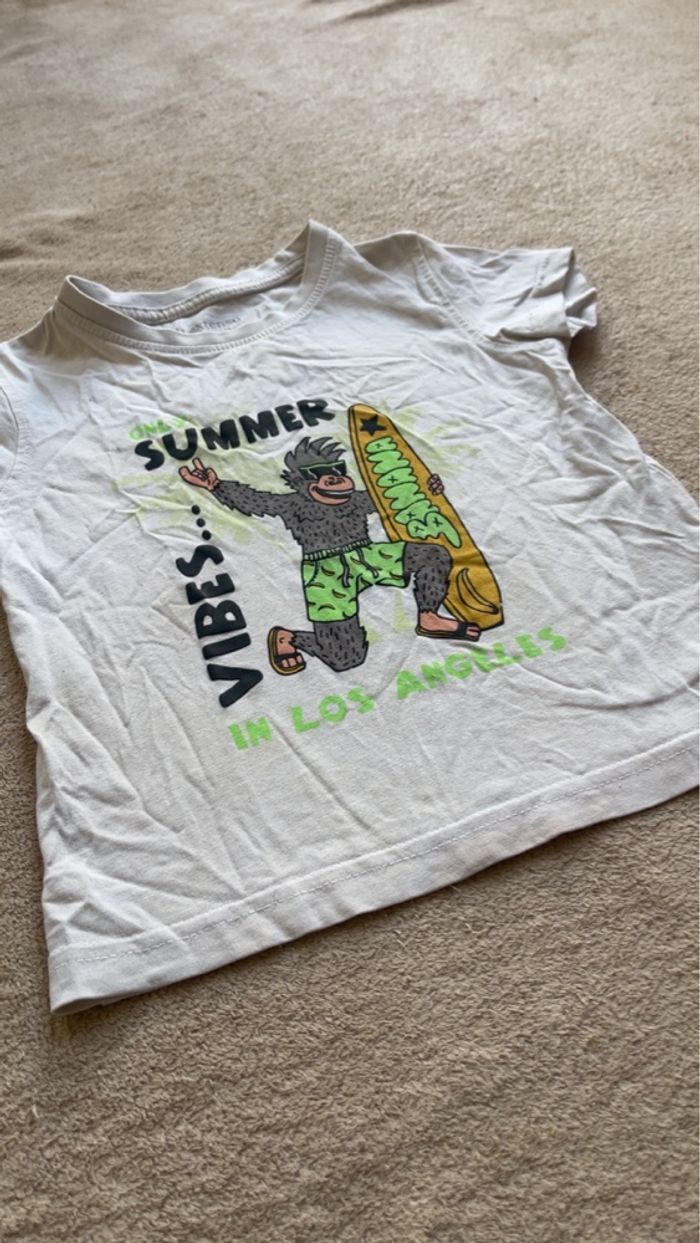 TEE shirt 3ans - photo numéro 2