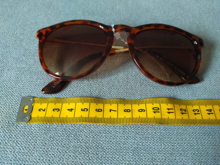 Lunettes de soleil écaille ambrée – Neuves avec étiquette - photo numéro 5