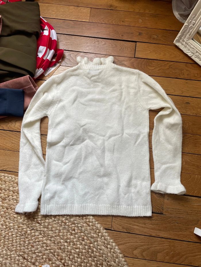 Pull blanc - photo numéro 7