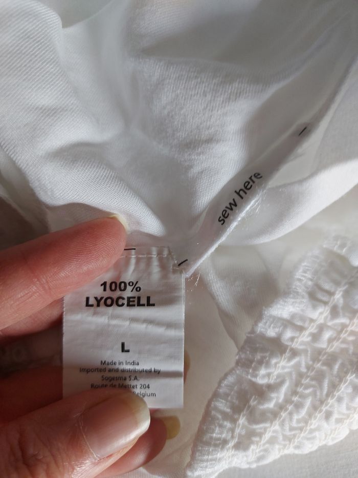 Blouse manches évasées - photo numéro 8