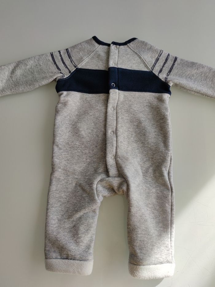 Lot de vêtements garçons 6 mois - photo numéro 3