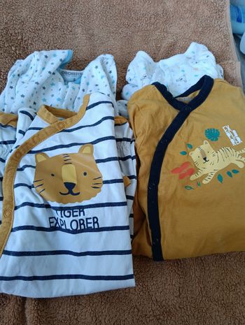 Lot 4 pyjamas orchestra 3 mois