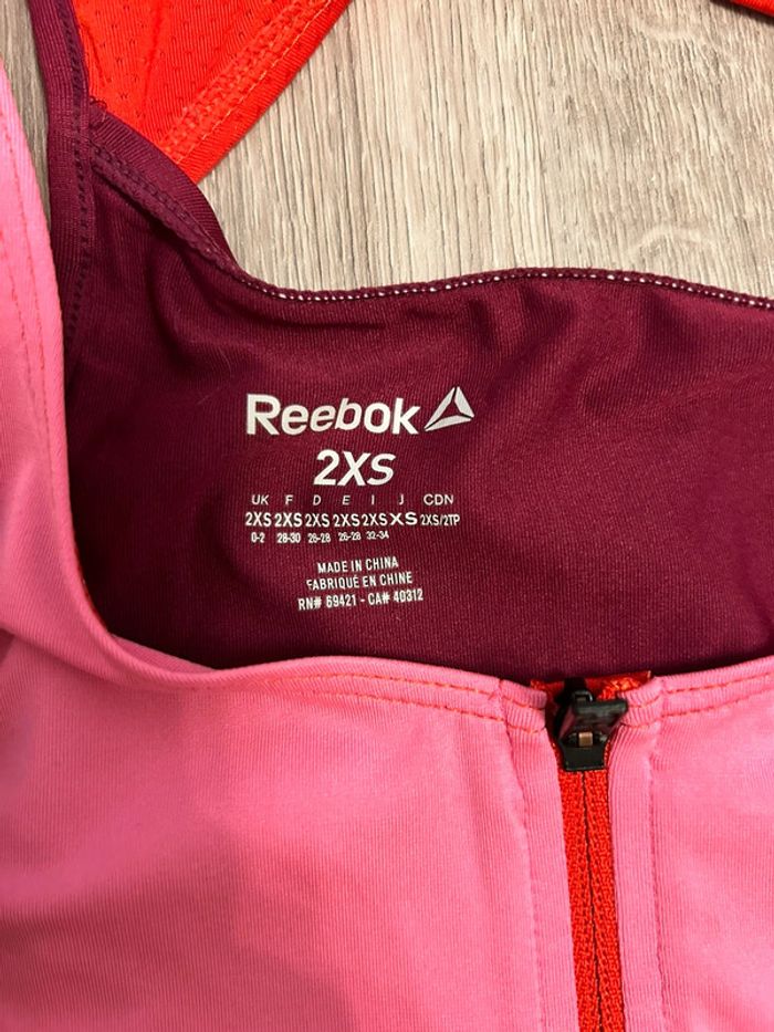 Haut sport reebok - photo numéro 3