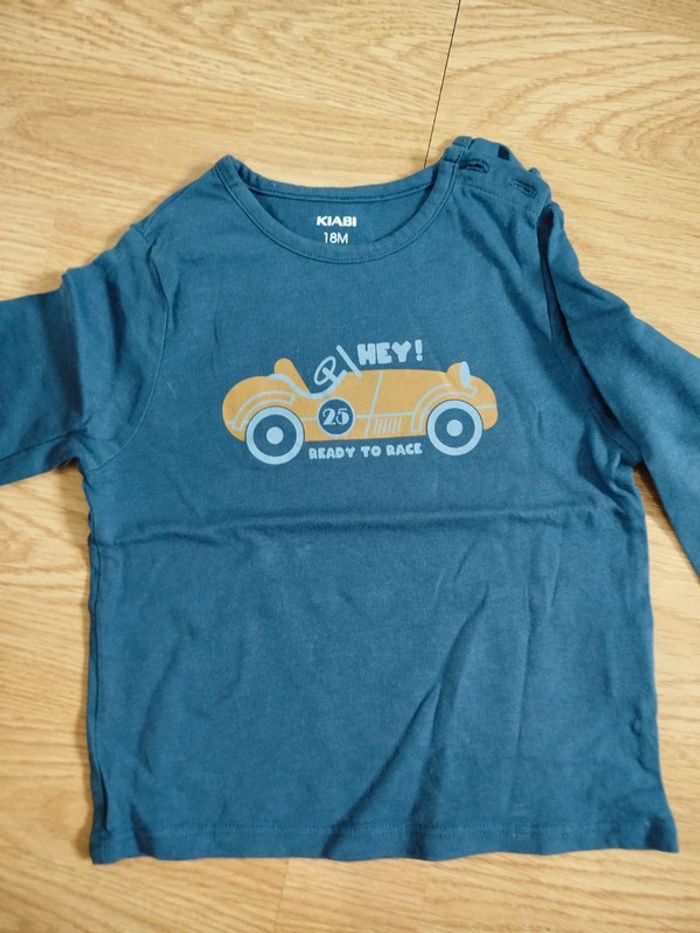 Tee shirt