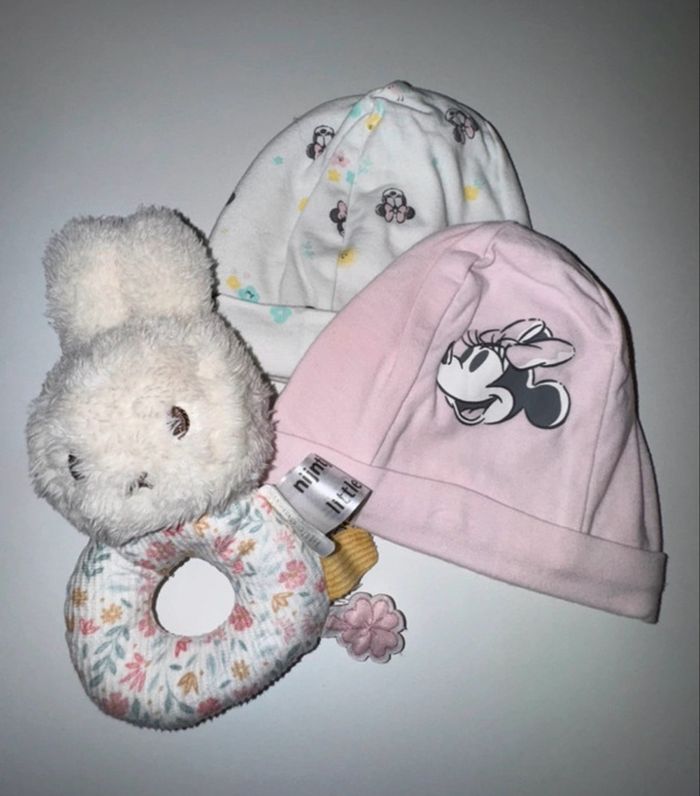 Lot Bonnet naissance - neuf - Disney Baby - fille - Naissance