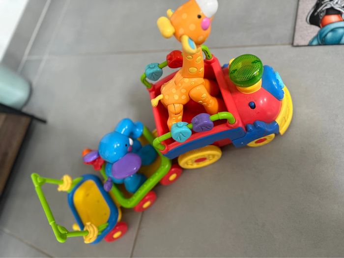 Train des animaux Fisher price - photo numéro 2
