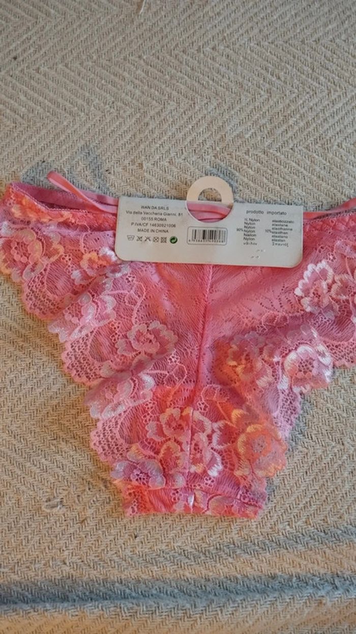 Lot de 3 culottes rose noire et blanche taille 34/36 femme - photo numéro 12