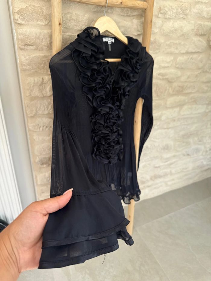 Top chemisier à volant bleu marine Taille S/M - 5 € - photo numéro 3
