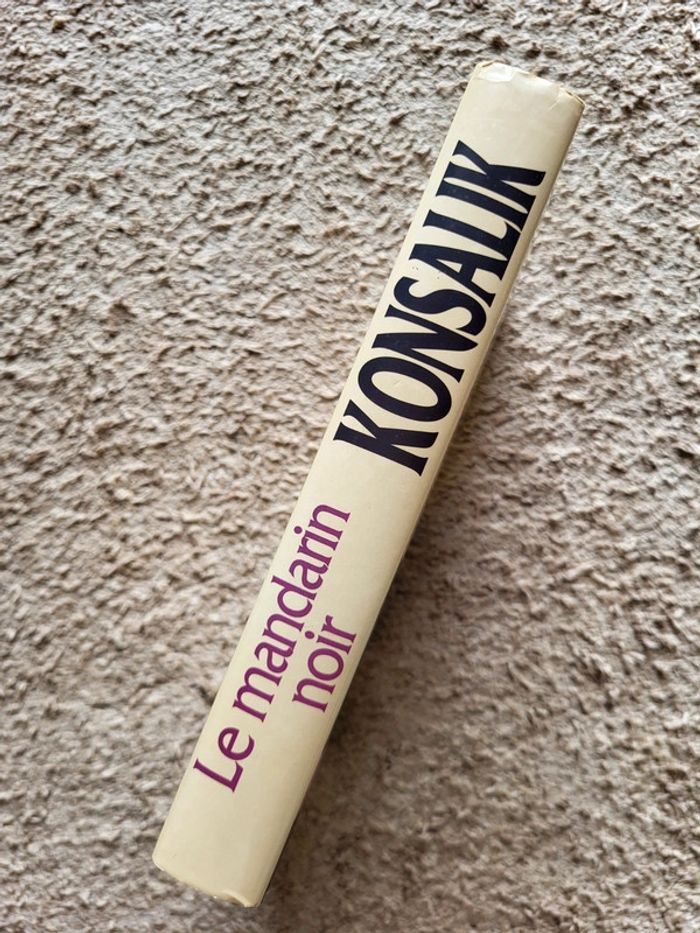 Livre Le mandarin noir de Heinz G. Konsalik - photo numéro 4