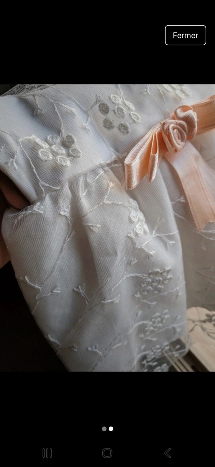 Robe de mariée / cérémonie blanche - photo numéro 2