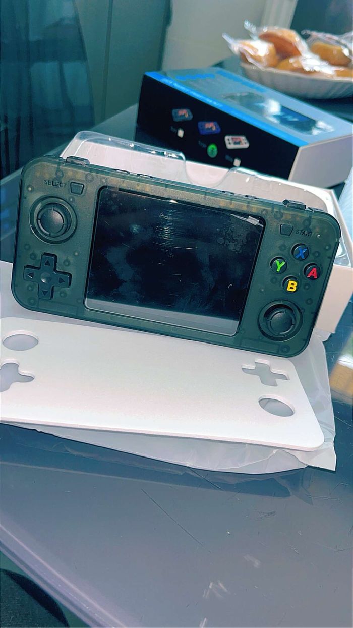 Console portable 15 000 jeux inclus - photo numéro 3