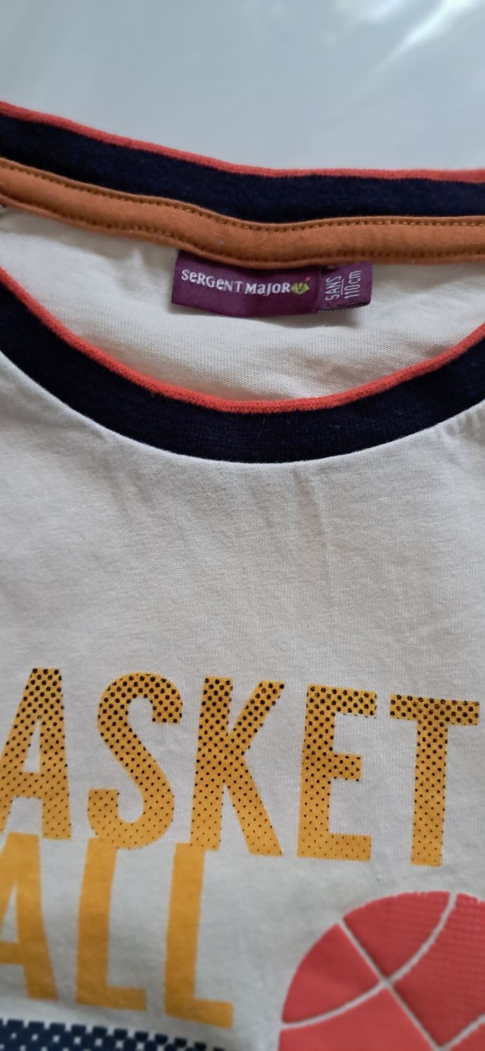 tshirt(5ans) - photo numéro 2