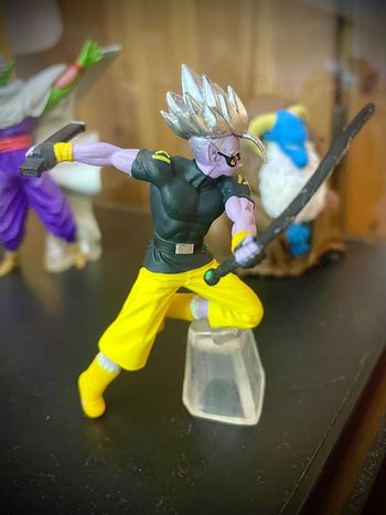 Figurine dragon ball gashapon Super heroes