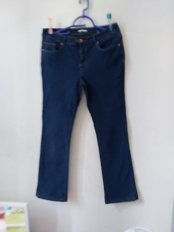 Très jolie jean de marque Gemo taille 42