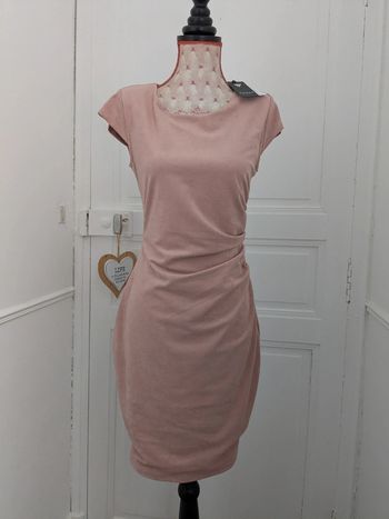 Robe rose guess S neuve