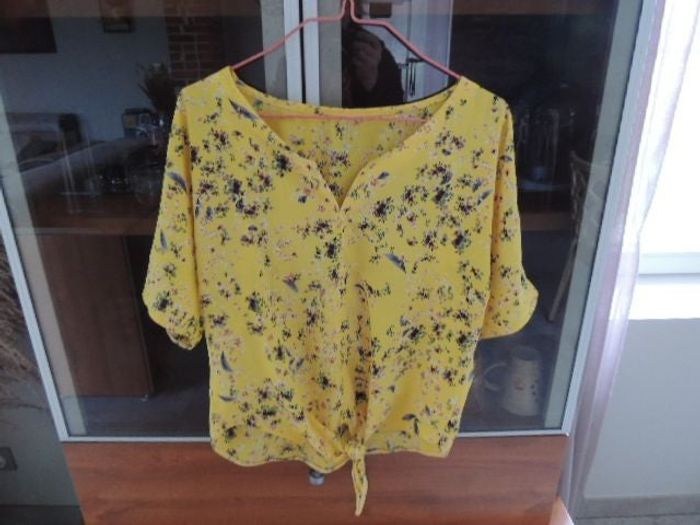 Blouse fleurie épaules dénudées femme taille 40