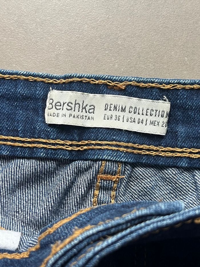 Short en jean court bershka XS - photo numéro 2