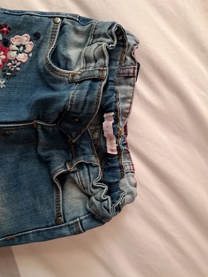 Lot jeans 24 mois - photo numéro 12