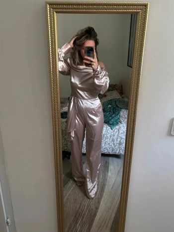 Combinaison femme satinée beige rosé 38