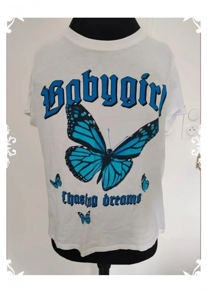 T-shirt fb sister