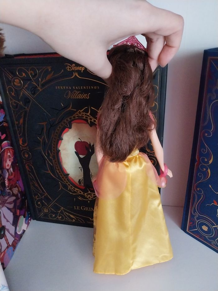 Poupée Belle Beauty and the Beast Sparkling Princess 2011 Belle à paillettes - photo numéro 4