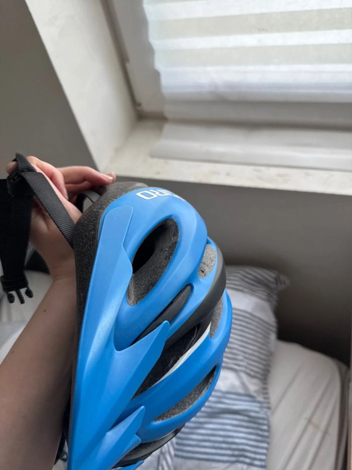 Bike helmet - photo numéro 7