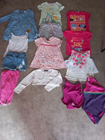 T-shits, short, robe.....