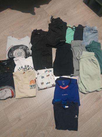Lot vêtements garçon 8 ans
