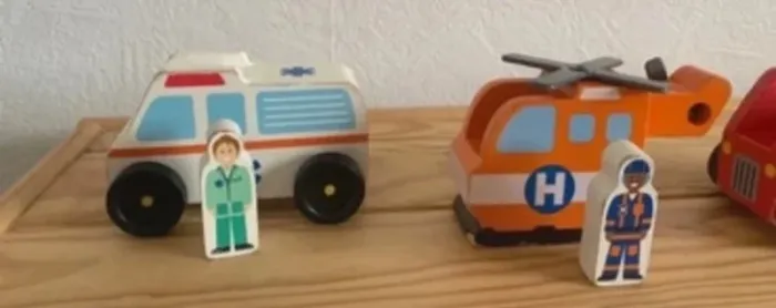 Lot de jouets en bois - photo numéro 2