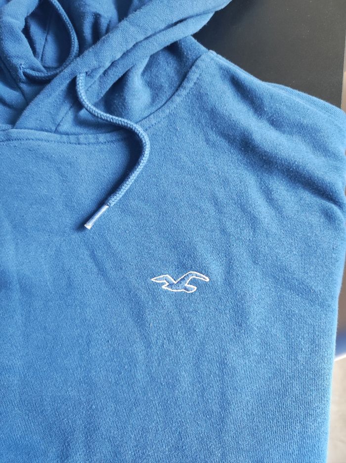 Sweat Hollister bleu - photo numéro 3