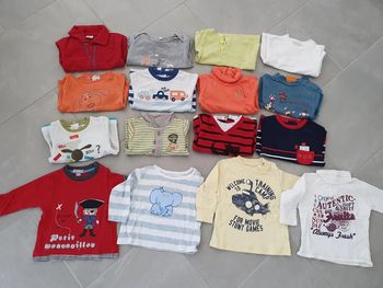 16 T-shirts manches longues 6 mois