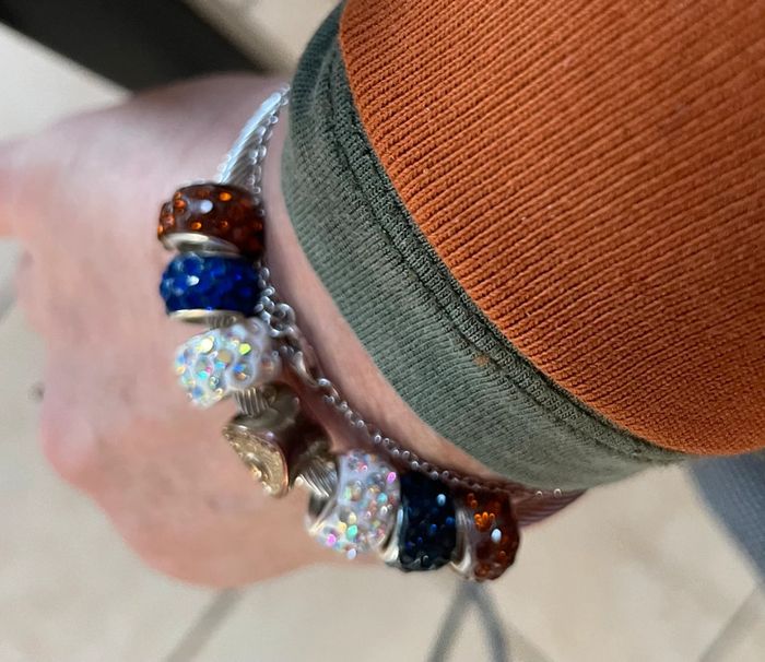 Joli bracelet toute taille réglable avec charm s neuf éclat brillant strass - photo numéro 2