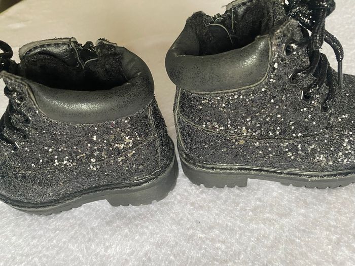 bottines montantes bébé/enfant pailletées noires - lacets et zip - taille 19 - photo numéro 3