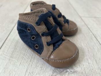 Chaussures chaussons de naissance  pointure 18/20