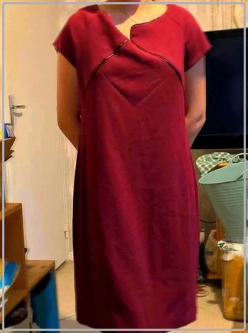 Tres jolie  robe taille 48