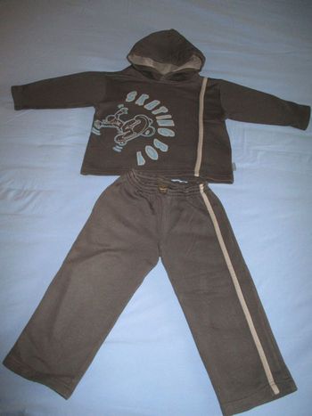 jogging garçon 4 ans