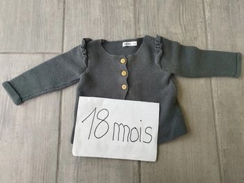 Lot n°381 Gilet Gémo 18 mois