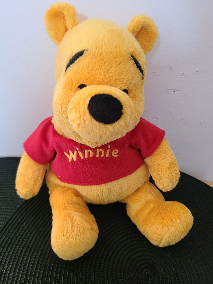 Peluche Winnie l'ourson DISNEY - photo numéro 2