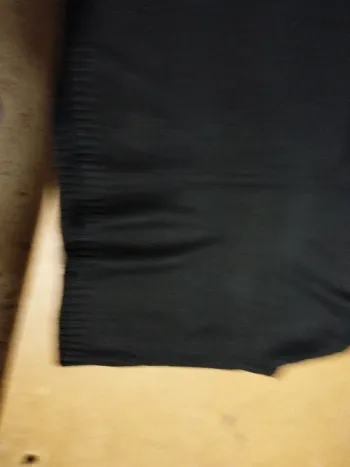 Pull sans manches S