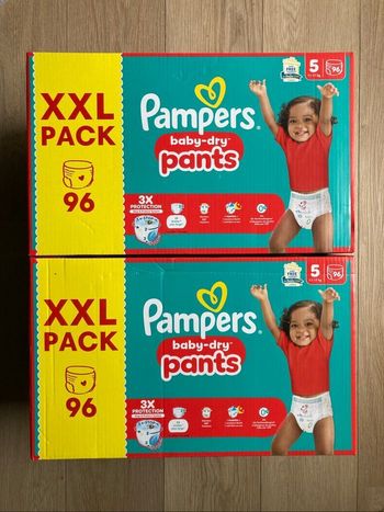 192 couches Pampers pants taille 5