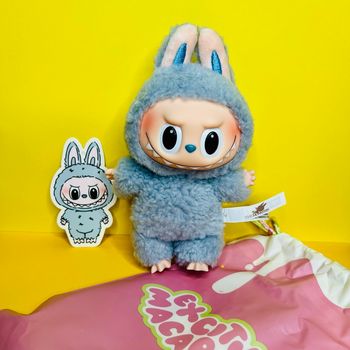 Labubu Pop Mart
