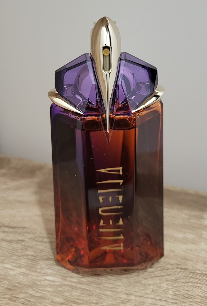 Allien "Hypersense" Mugler