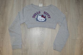 Pull court gris Hello Kitty 8 ans