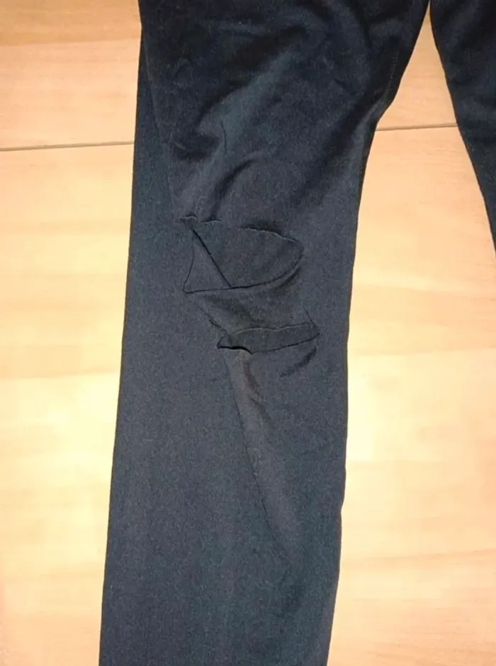 Legging  shein 9  ans  bon état - photo numéro 3